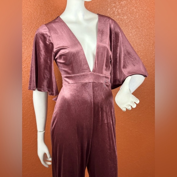 Windsor Brown/burgundy Velvet Jumpsuit with Wrap Design Size Medium. A12 - Picture 6 of 17